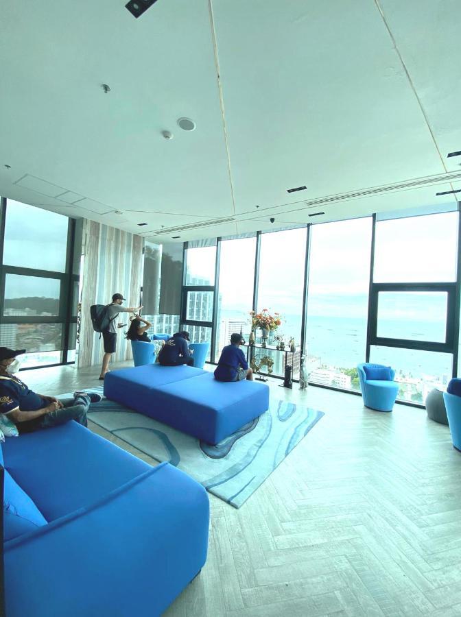 The Base Horizon Central باتايا المظهر الخارجي الصورة